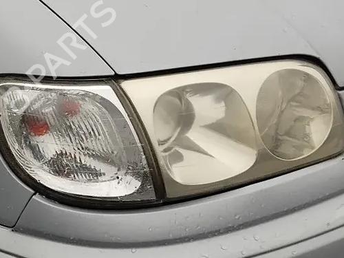 Used Right headlight Right headlight HYUNDAI TRAJET (FO) 2.0 CRDi (113 hp) 34288672 34288672