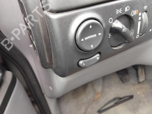 Used Headlight switch Headlight switch CHRYSLER VOYAGER / GRAND VOYAGER III (GS_, NS_) 2.5 TD (116 hp) 34305221 34305221