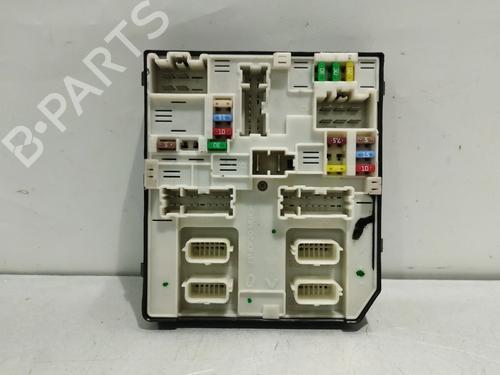 Used Fuse box Fuse box RENAULT MEGANE III Grandtour (KZ0/1) 1.5 dCi (KZ09, KZ0D, KZ1G, KZ29, KZ14, KZ1W, KZ10, KZ1F,... (110 hp) 32397944 32397944