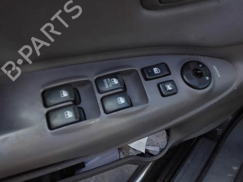 Used Left front window switch Left front window switch HYUNDAI TUCSON (JM) 2.7 All-wheel Drive (175 hp) 34368406 34368406