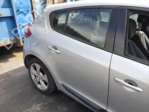 right-rear-door-renault-megane-iii-hatchback-bz01_-b3_-2008-34370579 main image