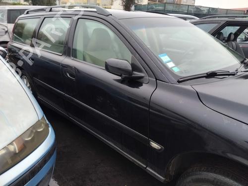 right-front-door-volvo-v70-ii-285-1999-2000-2001-2002-2003-2004-2005-2006-2007-2008-34370628 main image