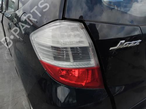 Used Left taillight Left taillight HONDA JAZZ III (GE_, GG_, GP_, ZA_) 1.3 i (GE6, GG3, GG6) (100 hp) 34379157 34379157