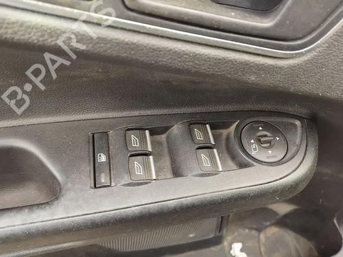 Used Left front window switch Left front window switch FORD B-MAX (JK) 1.0 EcoBoost (100 hp) 34383602 34383602
