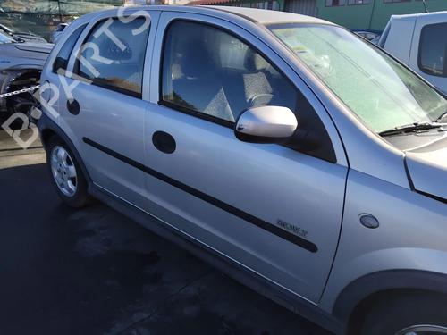 Used Right front door Right front door OPEL CORSA C (X01) 1.2 (F08, F68) (75 hp) 34406046 34406046