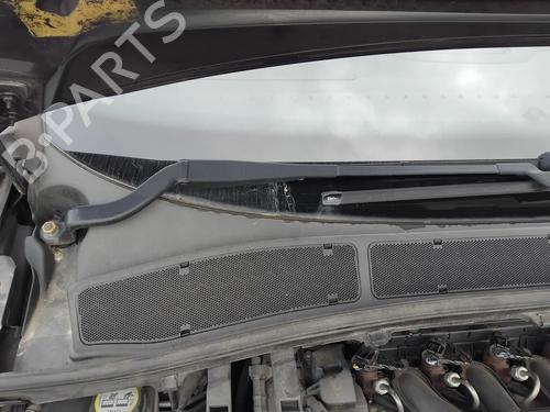 Used Front wiper motor Front wiper motor FORD S-MAX (WA6) 2.0 TDCi (140 hp) 34446751 34446751