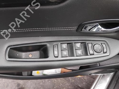 Used Left front window switch Left front window switch RENAULT SCÉNIC III (JZ0/1_) 1.6 dCi (JZ00, JZ12) (130 hp) 34475022 34475022