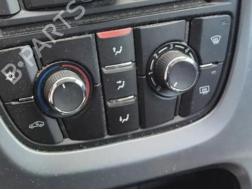 Klimabedienteil für Klimabedienteil OPEL ASTRA J Saloon 1.3 CDTI (69) (95 hp) 34515732 34515732