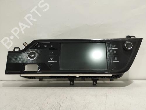 display-monitor-citroen-c4-picasso-ii-2013-32759166 main image