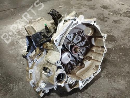 Used Gearbox Gearbox VW POLO VI (AW1, BZ1, AE1) 1.0 TSI (95 hp) 26157220 26157220