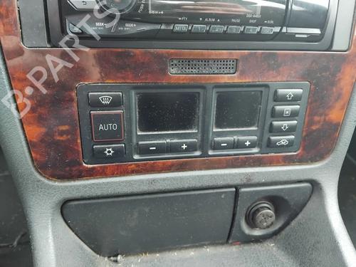 Used Climate control Climate control AUDI A4 B5 (8D2) 1.9 TDI (110 hp) 34524401 34524401