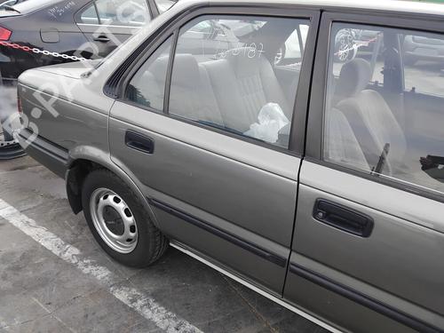 Porte arrière droite Porte arrière droite TOYOTA COROLLA (_E9_) 1.3 i (EE90) (75 hp) 34524409 34524409