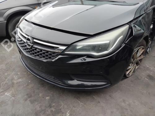 Pára-choques traseiro Pára-choques traseiro OPEL ASTRA K Sports Tourer (B16) 1.6 CDTi (35) (136 hp) 34555106 34555106