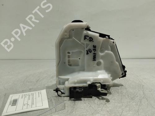 front-right-lock-nissan-juke-f16_-2019-34561499 main image