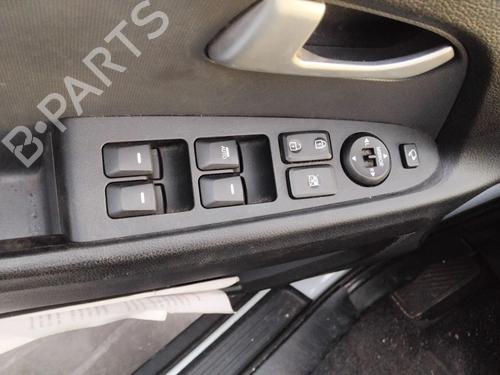 Used Left front window switch Left front window switch KIA SPORTAGE III (SL) 1.7 CRDi (116 hp) 34613268 34613268
