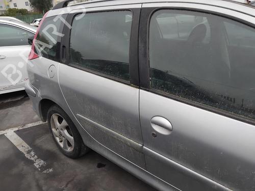 Dør høyre bak Dør høyre bak PEUGEOT 206 SW (2E/K) 1.4 16V (88 hp) 34613835 34613835