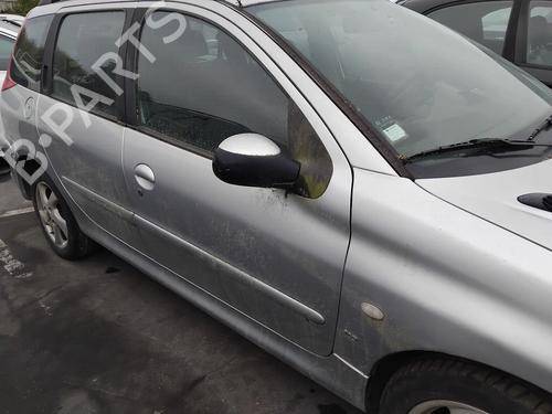 Dør høyre foran Dør høyre foran PEUGEOT 206 SW (2E/K) 1.4 16V (88 hp) 34613836 34613836