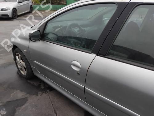 Used Left front door Left front door PEUGEOT 206 SW (2E/K) 1.4 16V (88 hp) 34613837 34613837