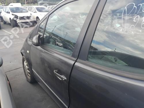 Used Left front door Left front door MERCEDES-BENZ A-CLASS (W168) A 170 CDI (168.009, 168.109) (95 hp) 34614213 34614213