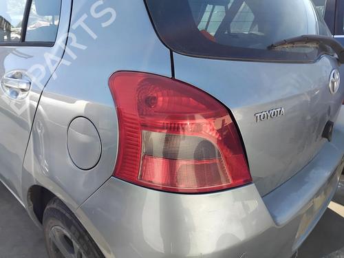 Used Left taillight Left taillight TOYOTA YARIS (_P9_) 1.0 VVT-i (KSP90_, KSP90R) (69 hp) 34614573 34614573
