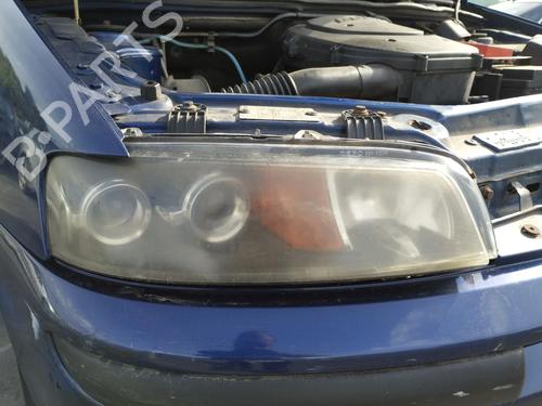 Faro anteriore destro Faro anteriore destro FIAT PUNTO (188_) 1.2 60 (188.030, .050, .130, .150, .230, .250) (60 hp) 34615040 34615040