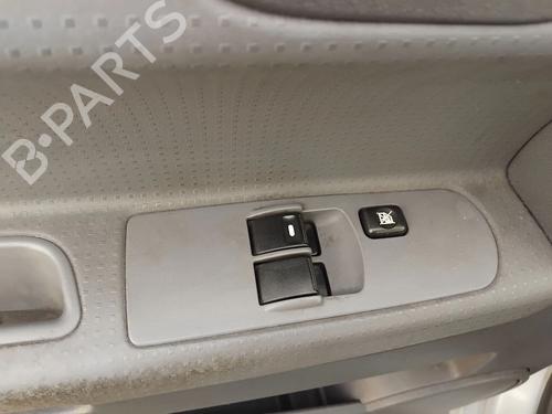 Mando elevalunas delantero izquierdo Mando elevalunas delantero izquierdo MITSUBISHI COLT VI (Z3_A, Z2_A) 1.1 LPG (75 hp) 34626474 34626474