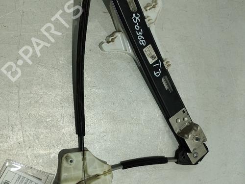 Elevalunas trasero derecho Elevalunas trasero derecho VW POLO VI (AW1, BZ1, AE1) 1.0 TSI (95 hp) 34736724 34736724