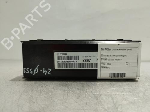 Used Climate control Climate control CHEVROLET CRUZE (J300) 2.0 CDI (163 hp) 35727909 35727909