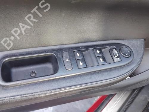 Used Left front window switch Left front window switch PEUGEOT 307 CC (3B) 2.0 16V (136 hp) 35727915 35727915
