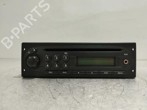 Used Radio Radio RENAULT TWINGO II (CN0_) 1.2 16V (CN0K, CN0V, CN0A) (76 hp) 35777065 35777065