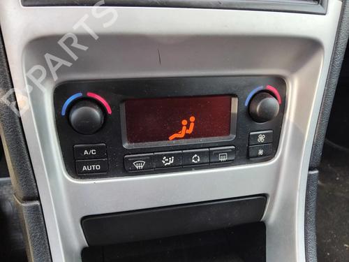 Used Climate control Climate control PEUGEOT 307 Break (3E) 1.4 16V (88 hp) 35777655 35777655