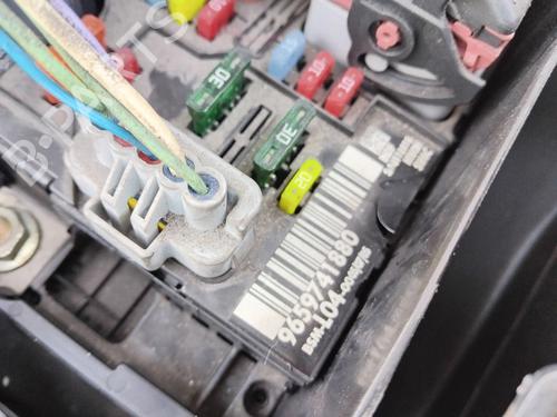 Fuse box PEUGEOT 307 Break (3E) 1.4 16V | BP35777659E1 - Image 2