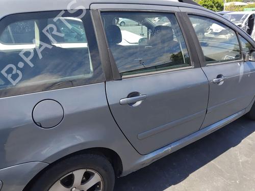 Used Right rear door Right rear door PEUGEOT 307 Break (3E) 1.4 16V (88 hp) 35777662 35777662