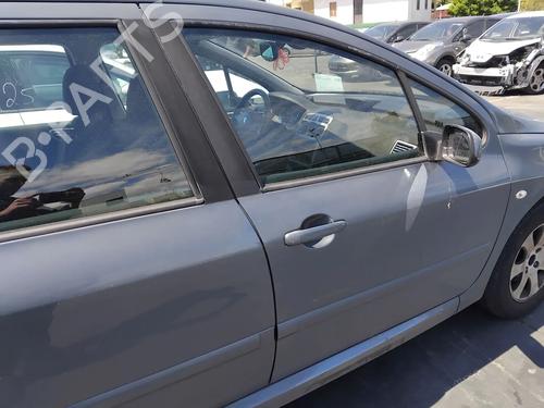 Used Right front door Right front door PEUGEOT 307 Break (3E) 1.4 16V (88 hp) 35777664 35777664