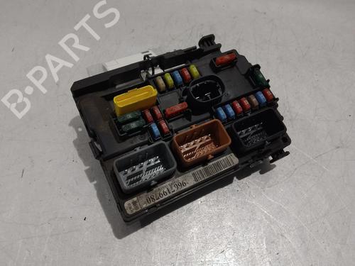 Used Fuse box Fuse box CITROËN C3 II (SC_) 1.4 HDi 70 (SC8HZC, SC8HR0, SC8HP4) (68 hp) 35822401 35822401