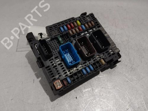 Used Fuse box Fuse box CITROËN C4 Picasso II 1.6 HDi 90 (92 hp) 35818948 35818948