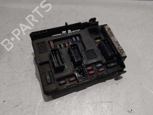 Used Fuse box Fuse box CITROËN C5 I Break (DE_) 2.0 HDi (DERHZB, DERHZE) (109 hp) 36377463 36377463