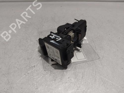 Used Ignition barrel Ignition barrel VOLVO V40 Hatchback (525) D2 (114 hp) 36377467 36377467