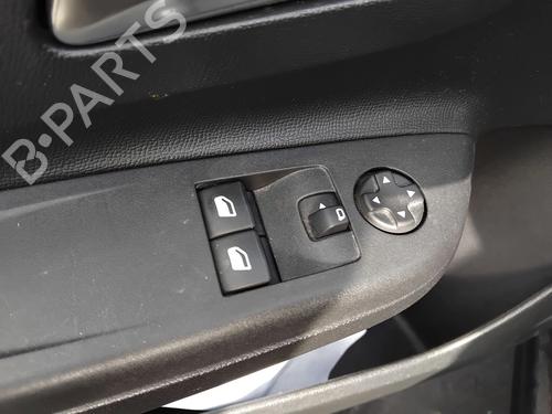 Used Left front window switch Left front window switch OPEL CORSA F (P2JO) 1.5 (68) (102 hp) 36092749 36092749