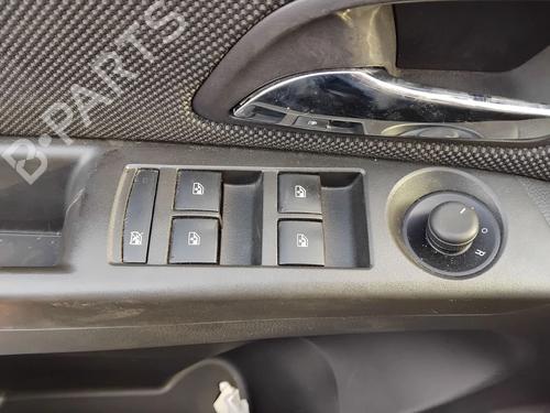 Comutador vidro frente esquerdo Comutador vidro frente esquerdo CHEVROLET CRUZE Station Wagon (J308) 1.7 TD (131 hp) 36112869 36112869