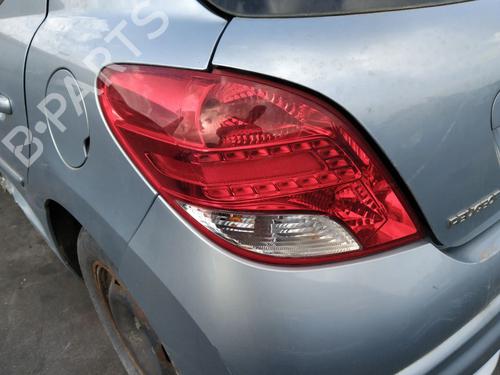 Venstre baglygte Venstre baglygte PEUGEOT 207 (WA_, WC_) 1.4 HDi (68 hp) 36112889 36112889