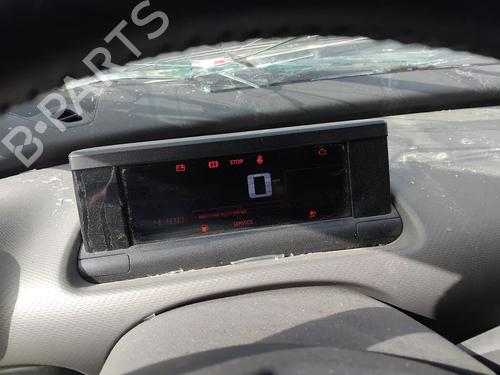 instrument-cluster-citroen-c4-cactus-2014-36115320 main image