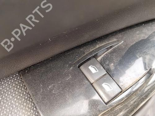 Used Left front window switch Left front window switch CITROËN C4 CACTUS 1.2 VTi 82 (82 hp) 36115321 36115321