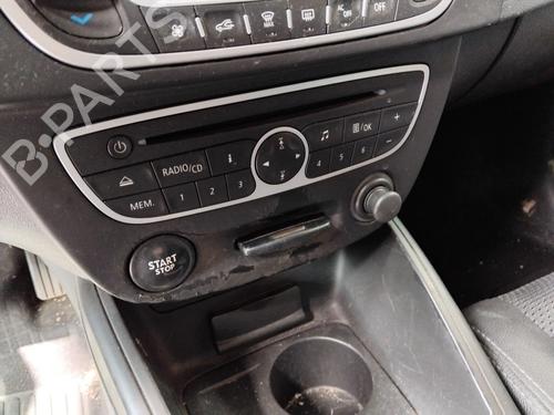 Radio Radio RENAULT MEGANE III Grandtour (KZ0/1) 1.5 dCi (KZ1M, KZ1W, KZ0R) (106 hp) 36138138 36138138