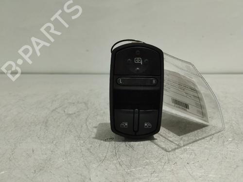 Pulsantiera anteriore sinistra Pulsantiera anteriore sinistra OPEL CORSA E Hatchback Van (X15) 1.3 CDTI (08) (75 hp) 36163417 36163417