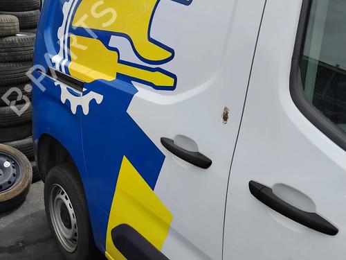 Højre side skydedør Højre side skydedør PEUGEOT PARTNER Box Body/MPV (K9) 1.5 BlueHDi 100 (102 hp) 36167680 36167680