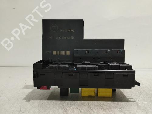 Used Fuse box Fuse box MERCEDES-BENZ CLK (C208) CLK 230 Kompressor (208.347) (193 hp) 36377563 36377563