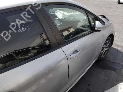 Used Right front door Right front door PEUGEOT 208 I (CA_, CC_) 1.2 VTI 82 (82 hp) 36206060 36206060