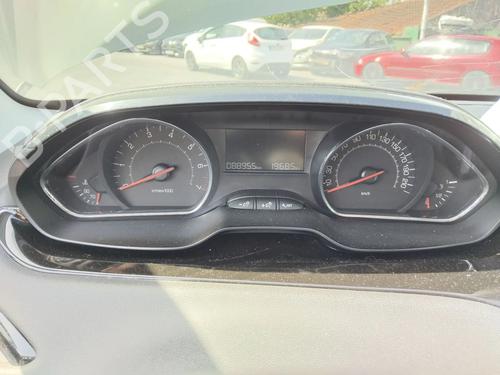 Used Instrument cluster Instrument cluster PEUGEOT 208 I (CA_, CC_) 1.2 VTI 82 (82 hp) 36206053 36206053