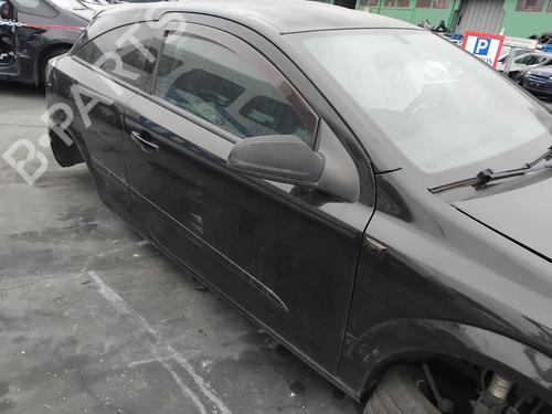 right-front-door-opel-astra-h-gtc-a04-2005-2006-2007-2008-2009-2010-36206187 main image